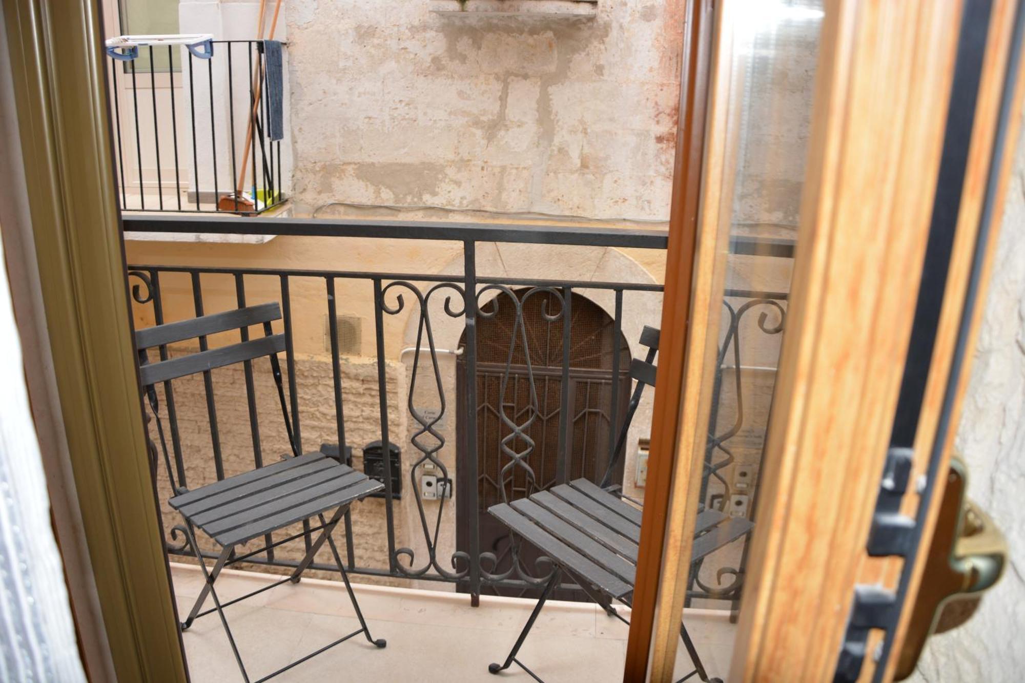 Dimora Del Carmine Hotel Bari Eksteriør billede