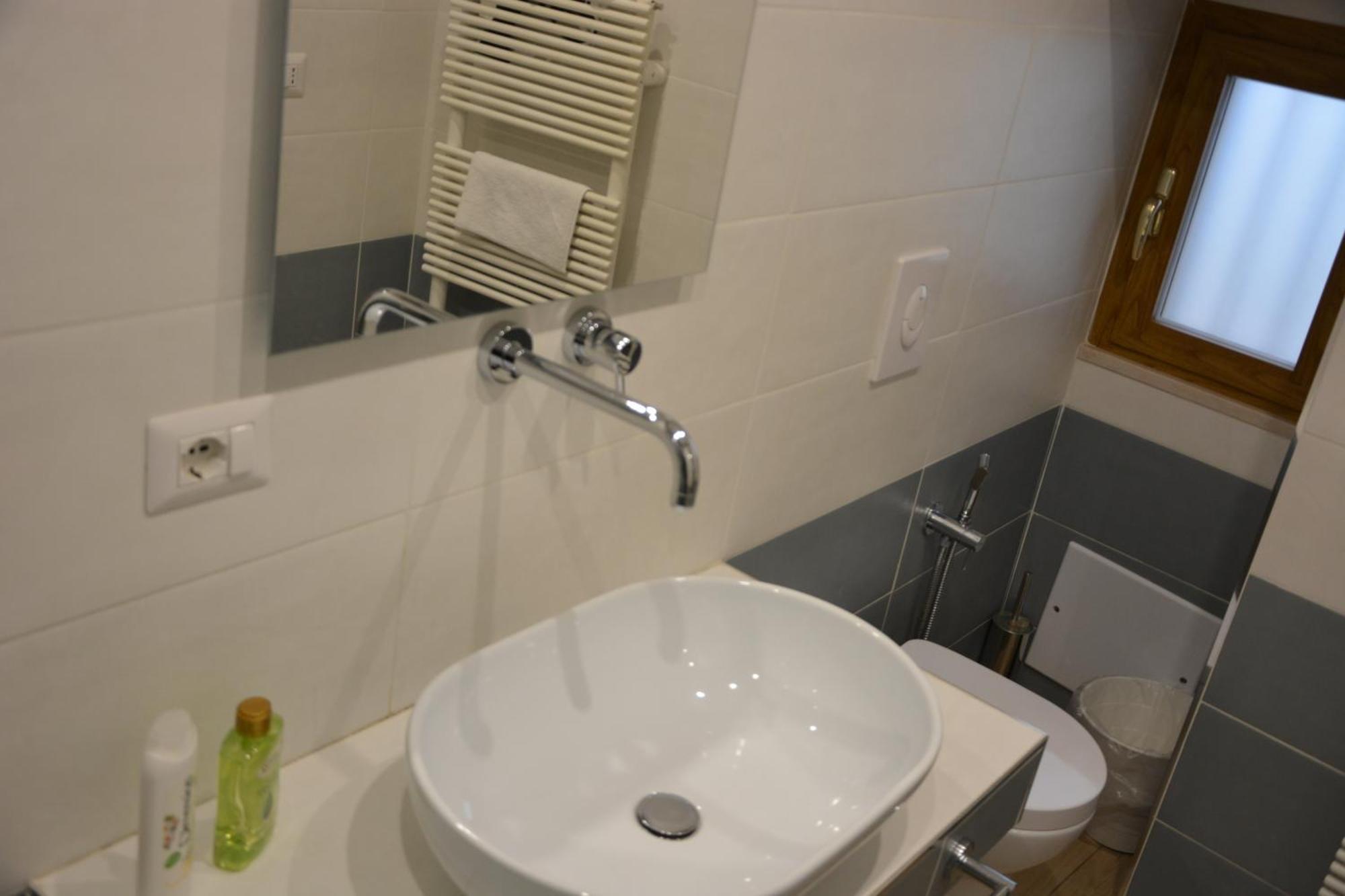 Dimora Del Carmine Hotel Bari Eksteriør billede